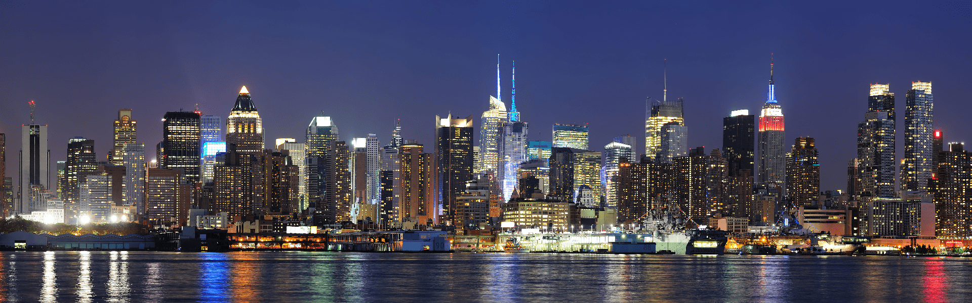 New York hotel skyline