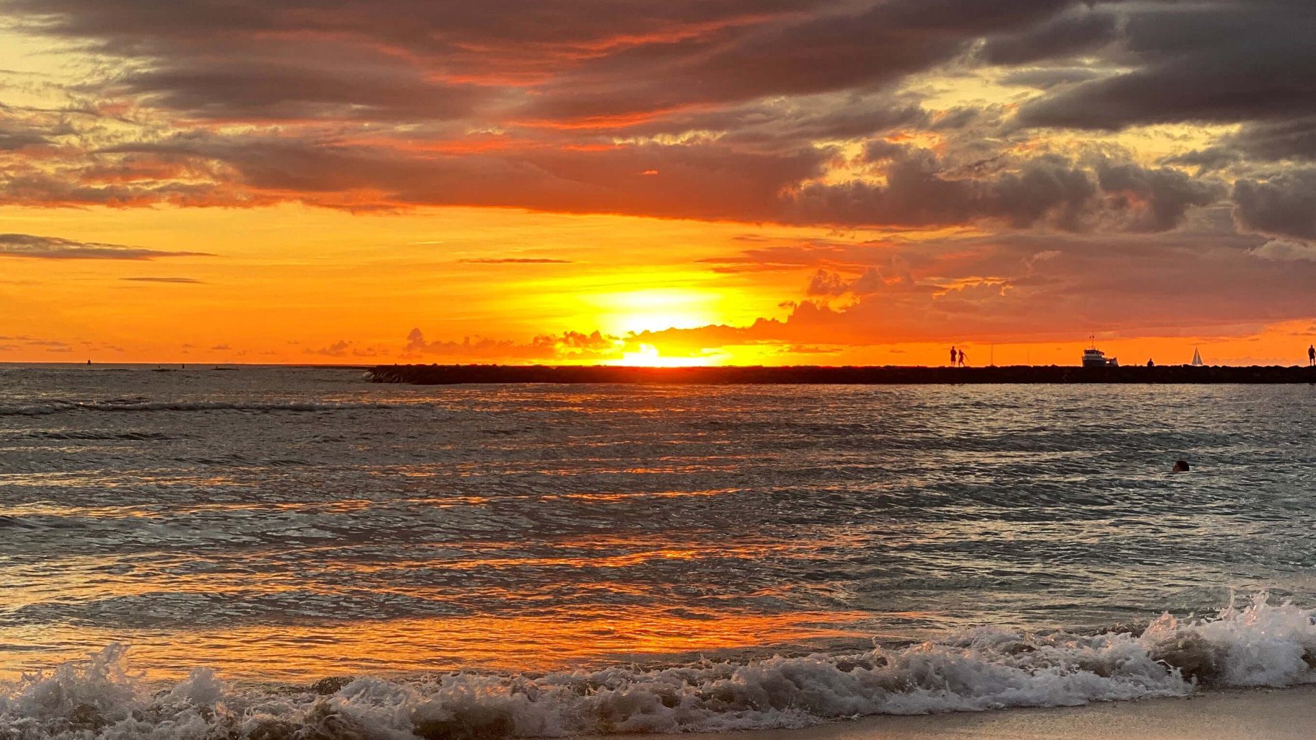 Imperial-Waikiki-Beach